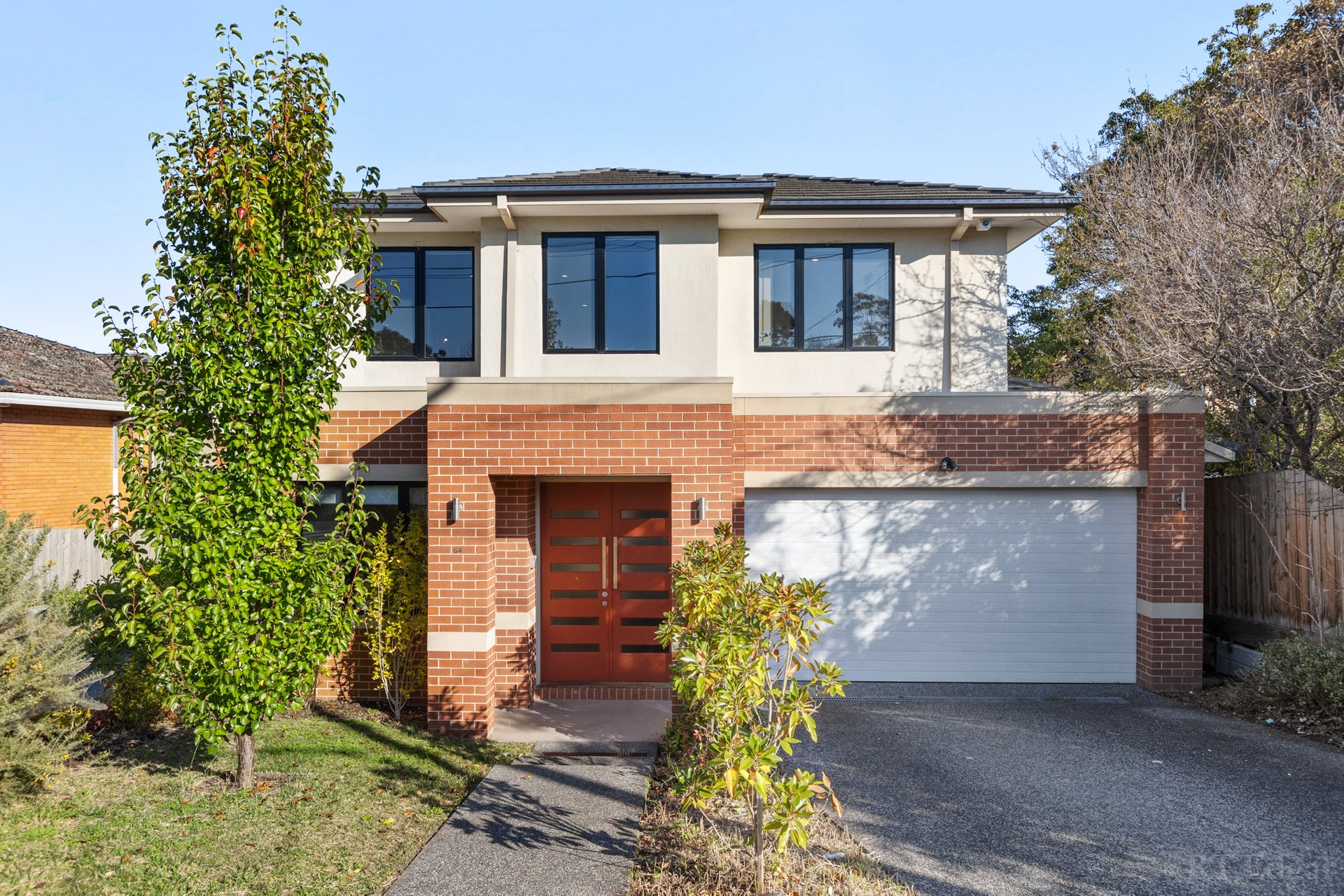 Property Gallery - Main Image