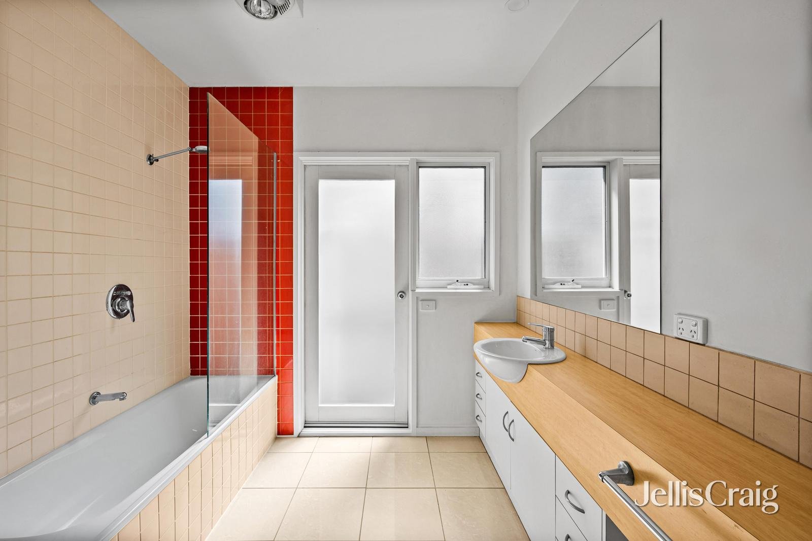 6/4 Florence Street, Williamstown&nbsp;North image 5