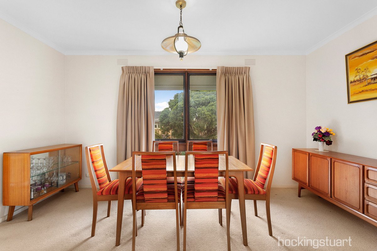 64 Kawarren Street, Balwyn North image 4