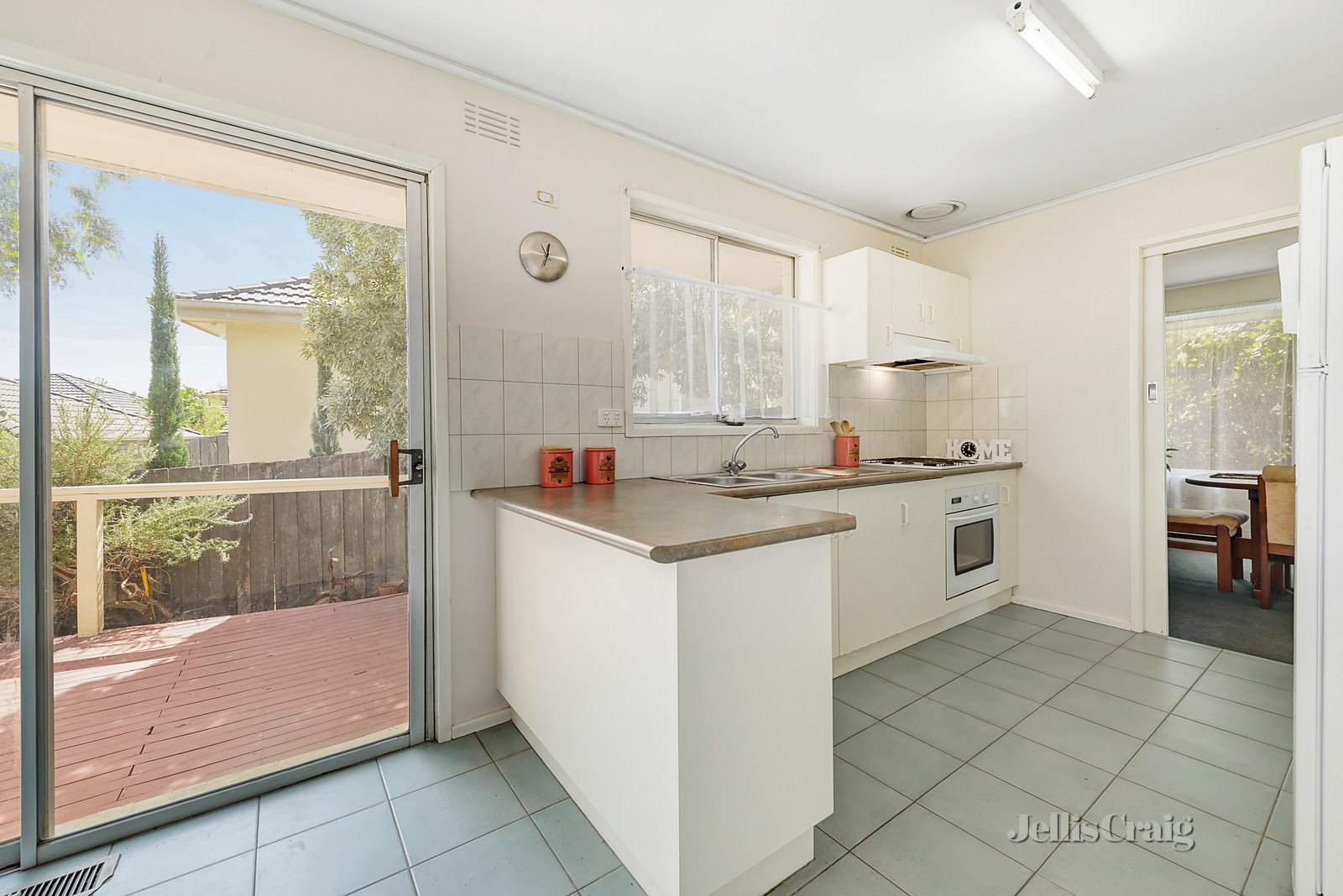 64 Leeds Street, Doncaster East image 3