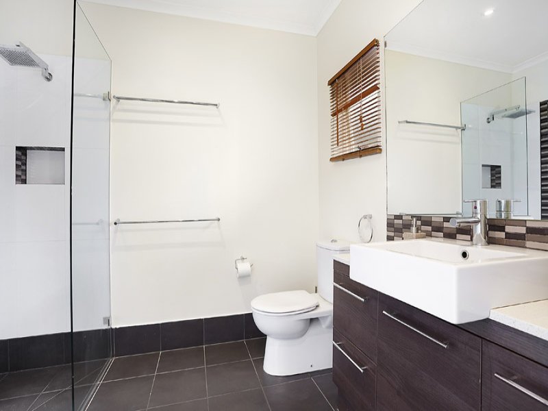 64 North Road, Newport image 7