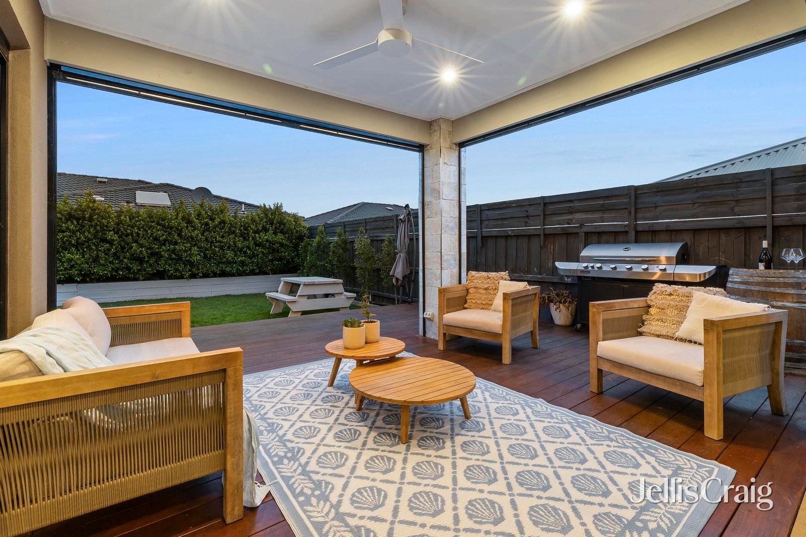 64 Oceanic Drive, Safety Beach image 20