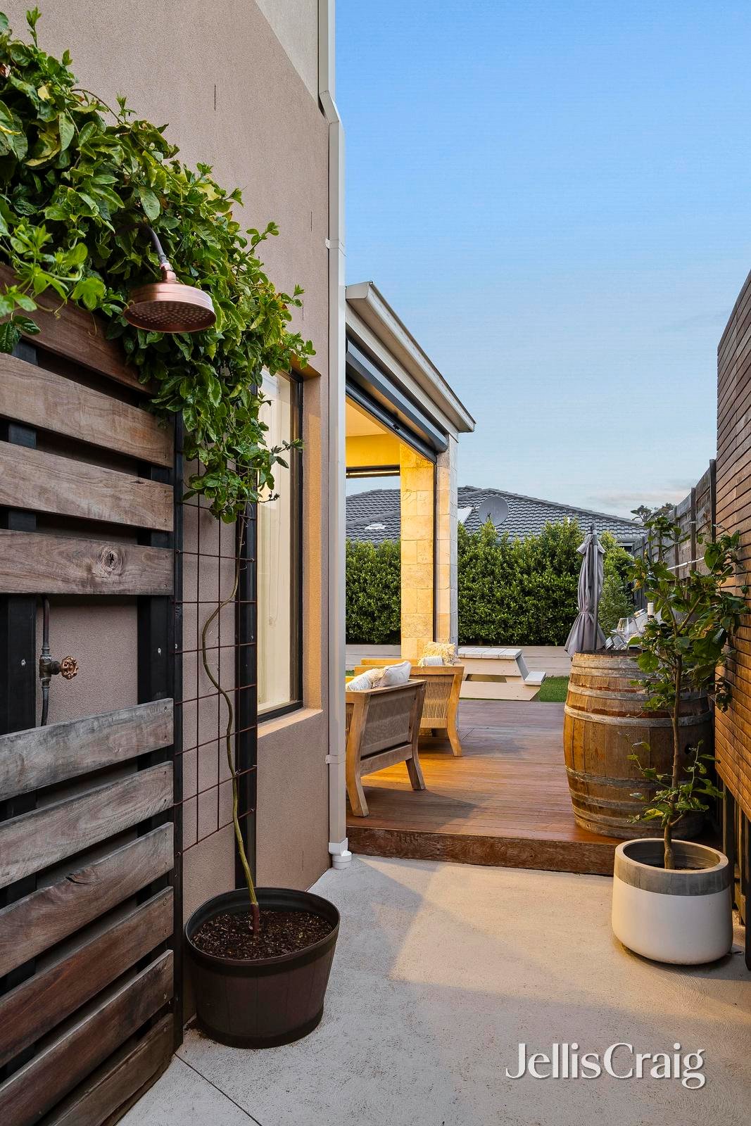 64 Oceanic Drive, Safety Beach image 21