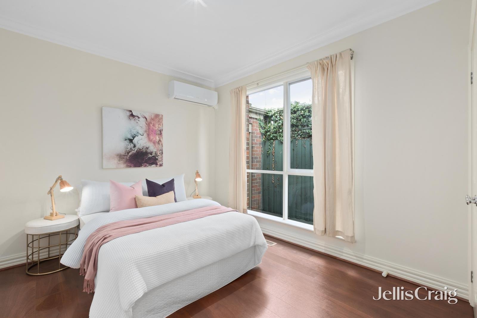 6/4 Parring Road, Balwyn image 5