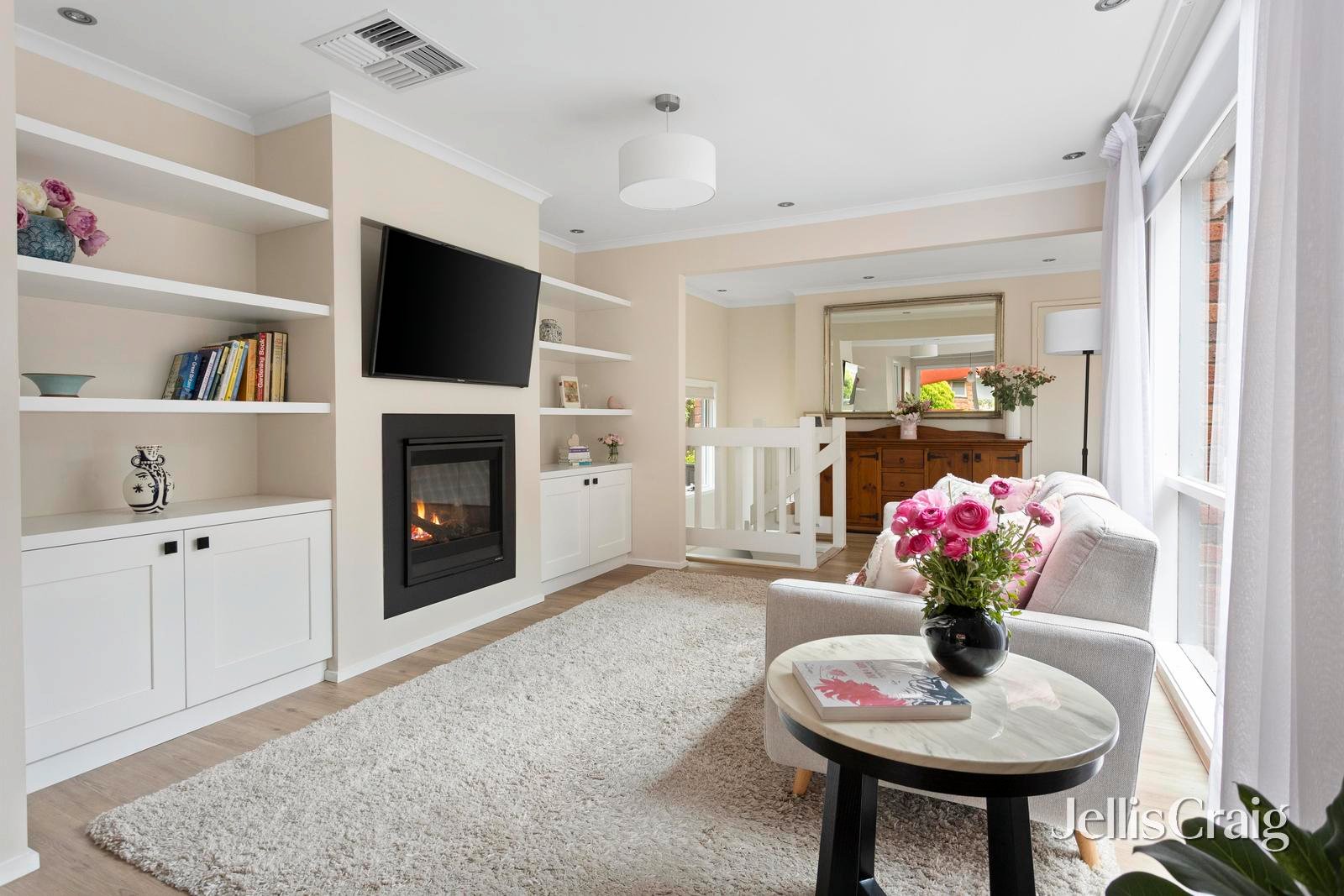 64 Parry Road, Eltham North image 3