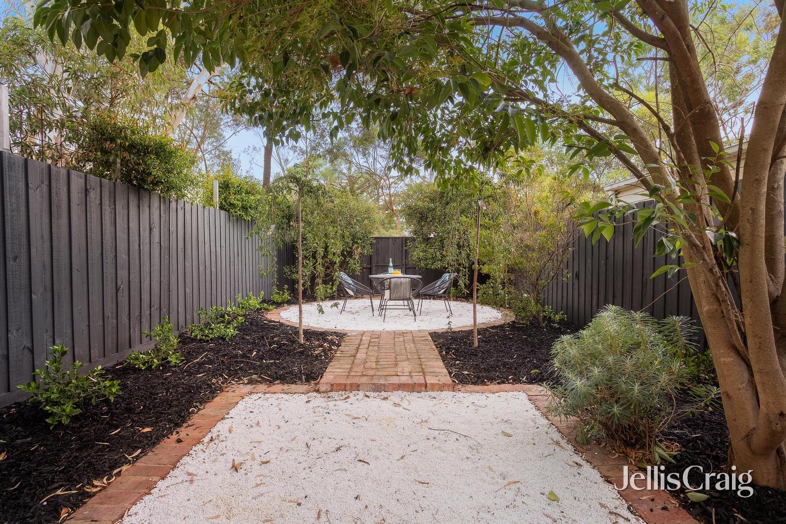 64 Roseberry Street, Hawthorn&nbsp;East image 3