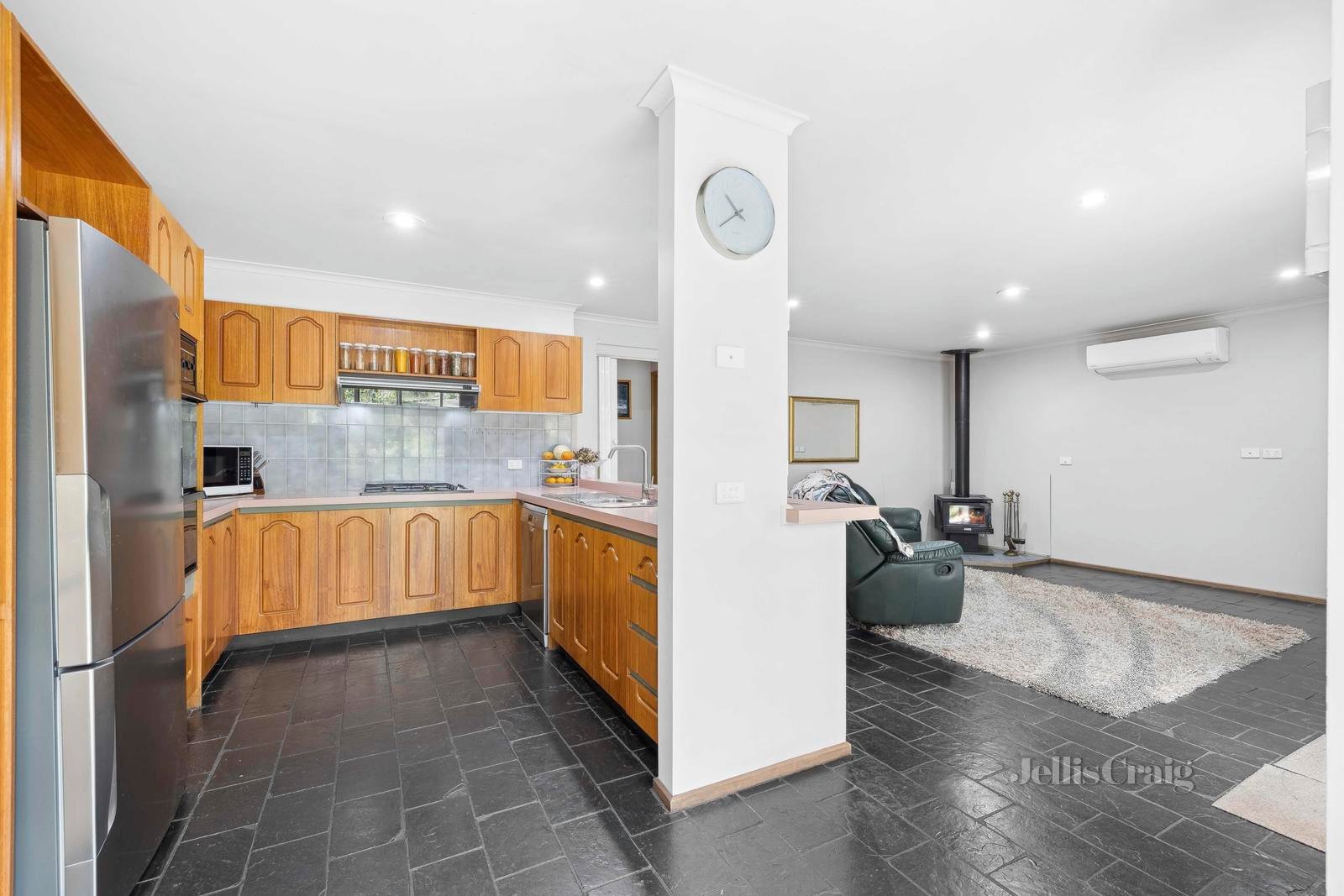 64 Rowan Drive, Macedon image 4