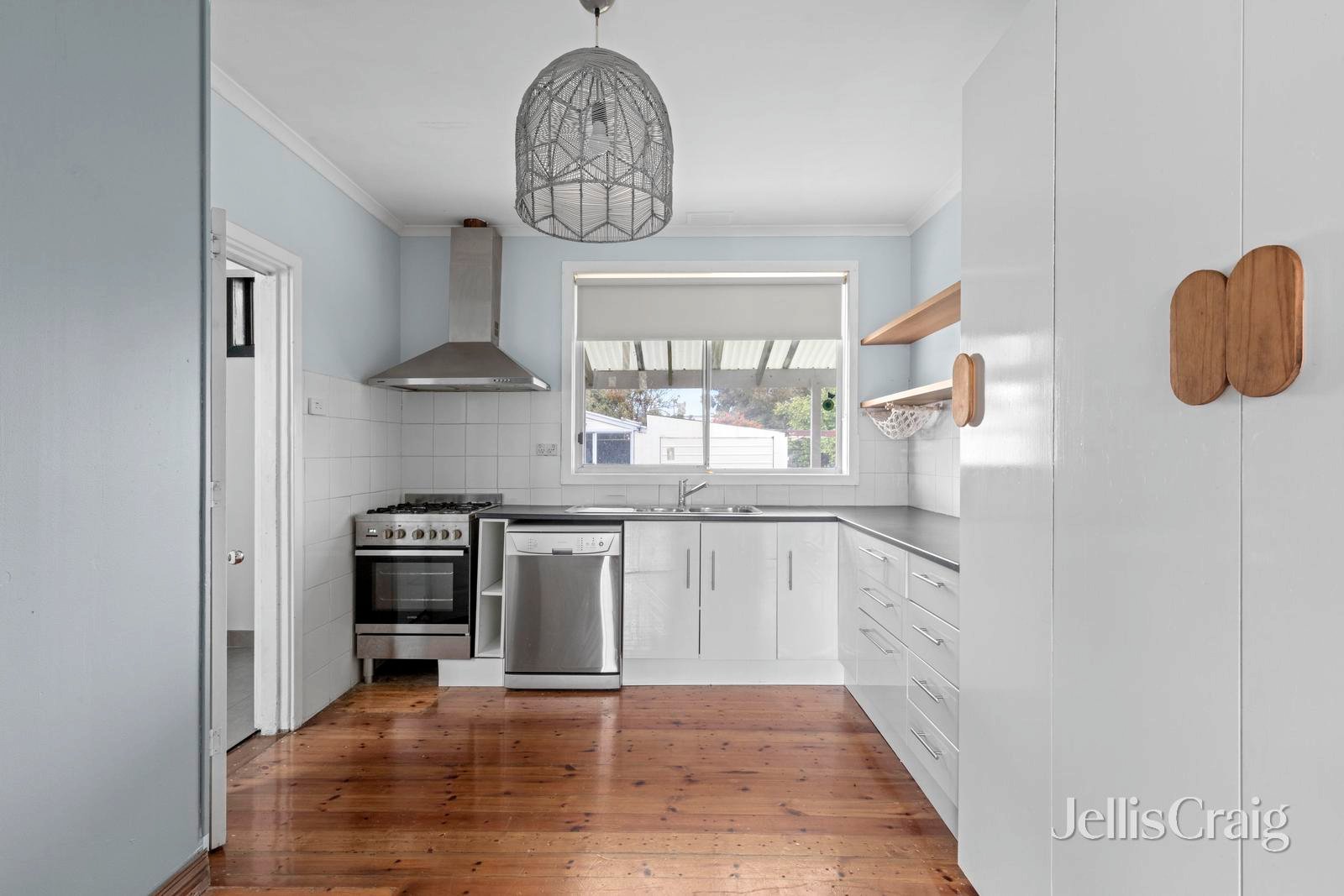 64 Swallow Crescent, Norlane image 2