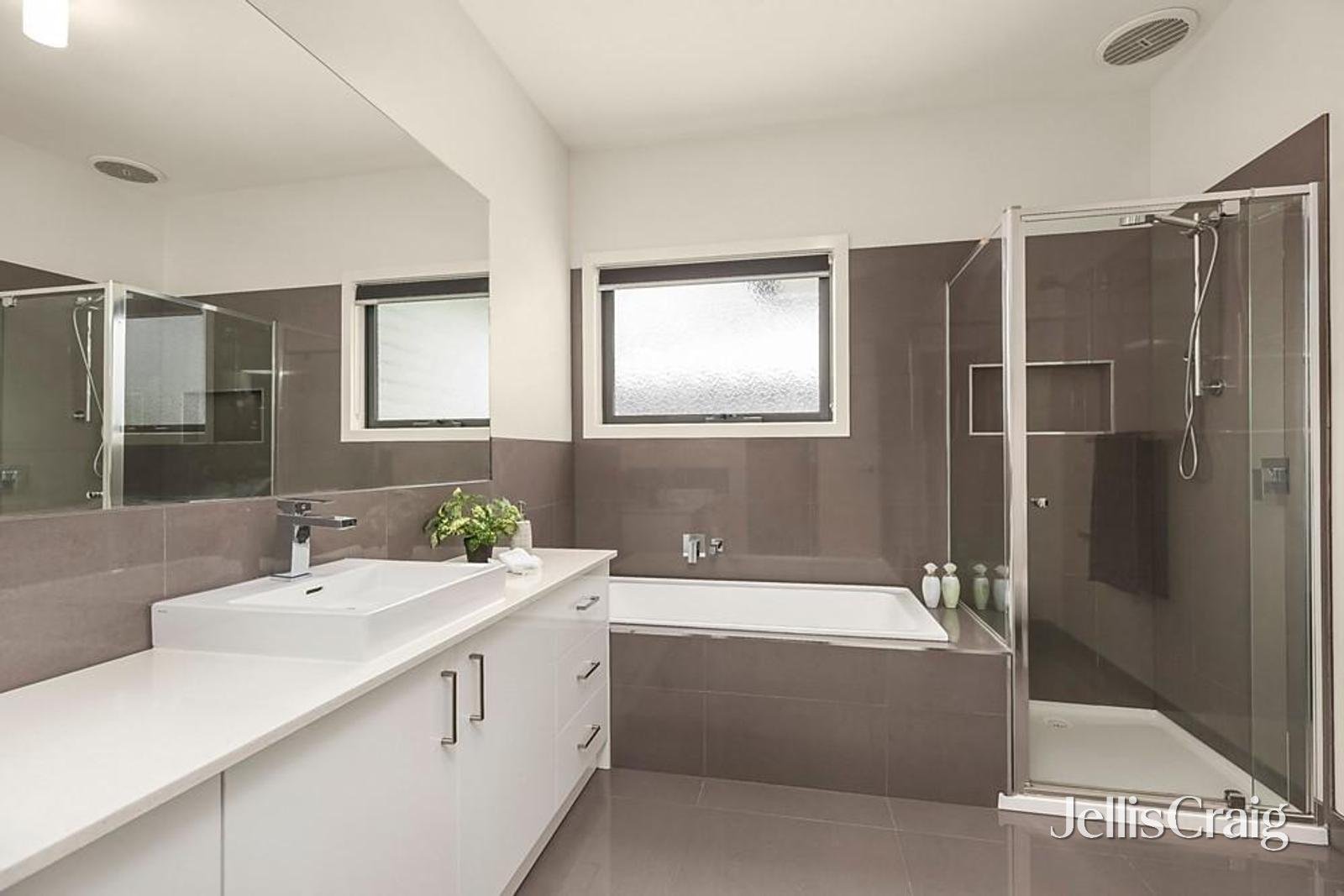64 Teague Street, Niddrie image 7