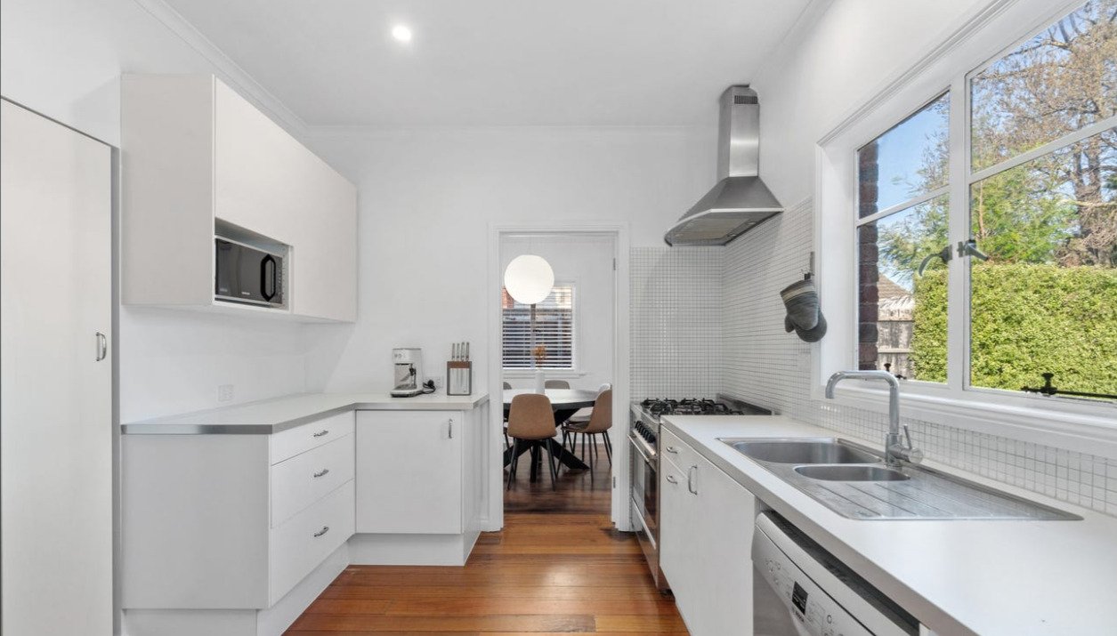64 Turner Road, Highett image 4