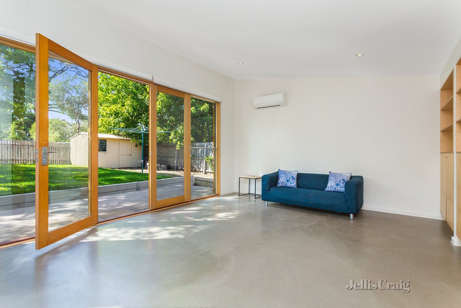 64 Urquhart Street, Castlemaine image 2