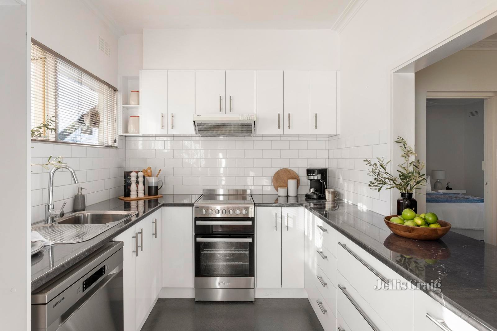 6/40 Leonard Street, Parkville image 3