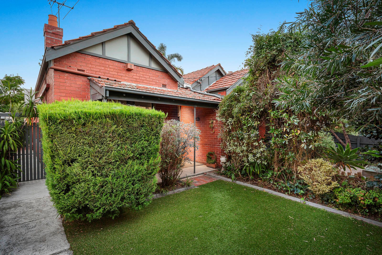 Property Gallery - Main Image