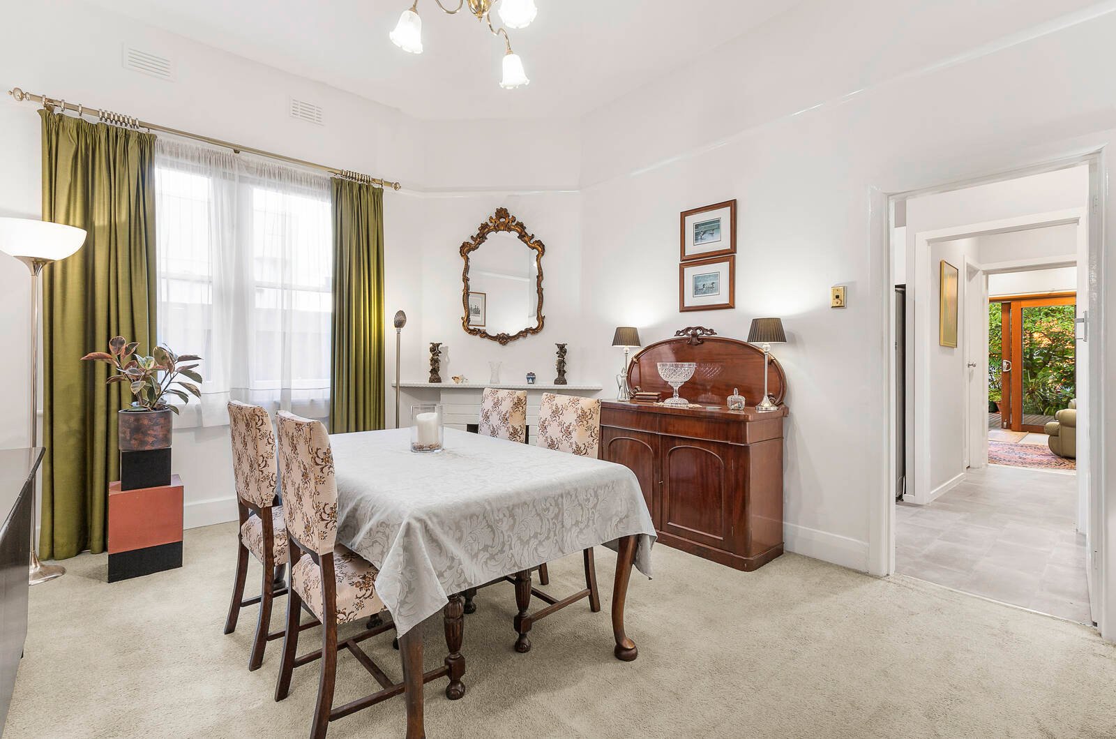 Property Gallery Thumbnail 6