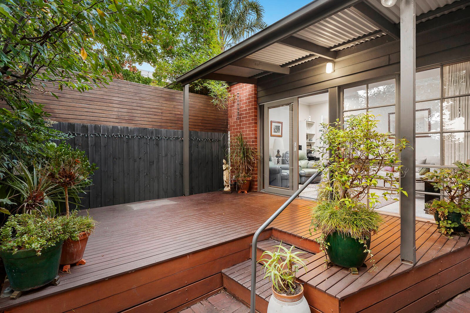 Property Gallery Thumbnail 9