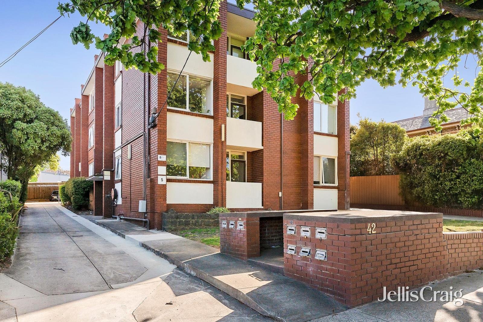 6/42 The Parade, Ascot Vale image 8