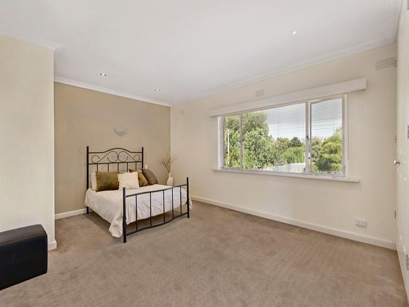 6/420 Whitehorse Road, Surrey Hills image 3