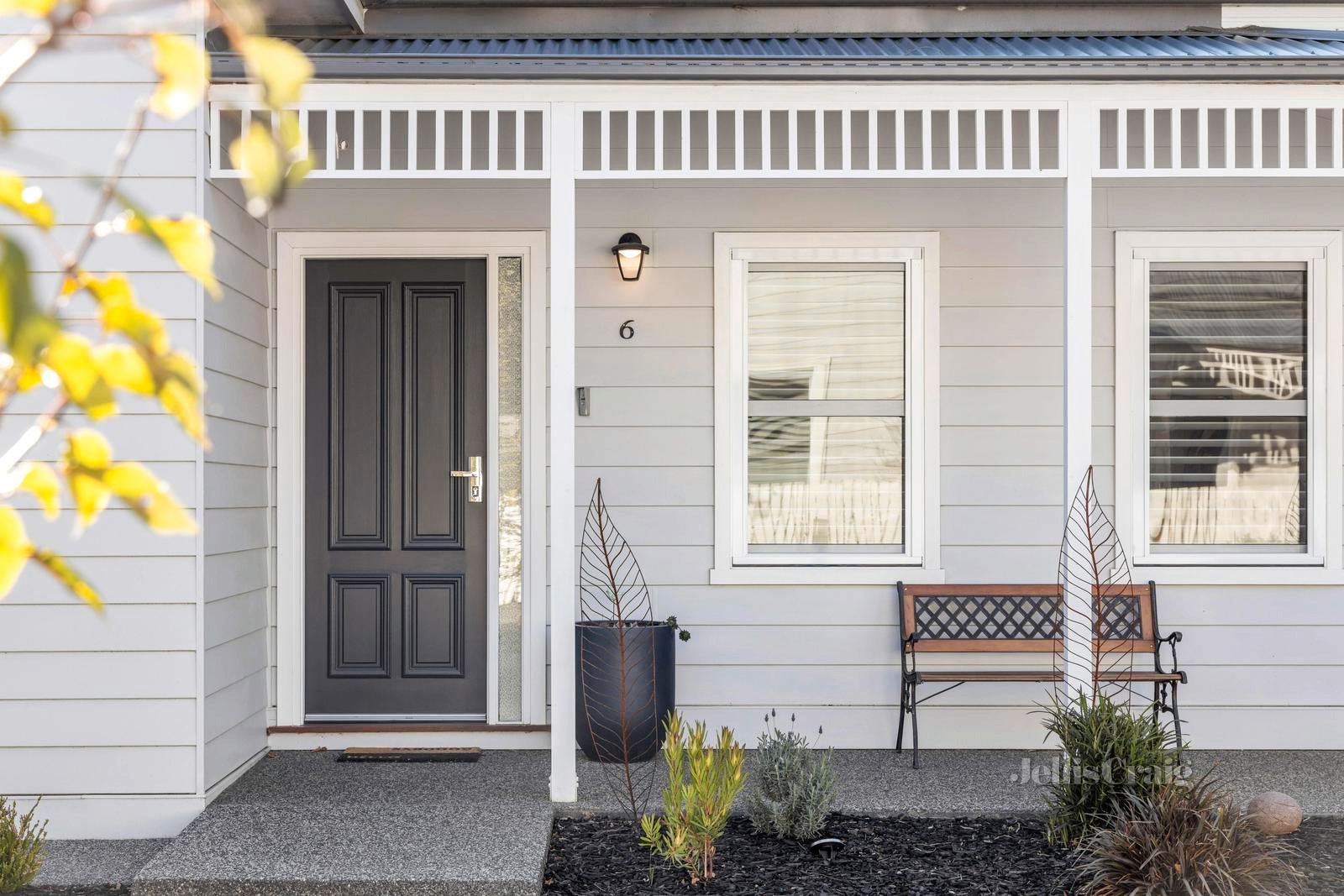6/43 High Street, Woodend image 2