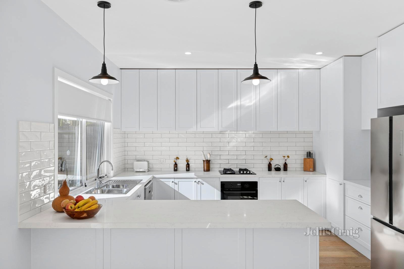 6/43 High Street, Woodend image 5