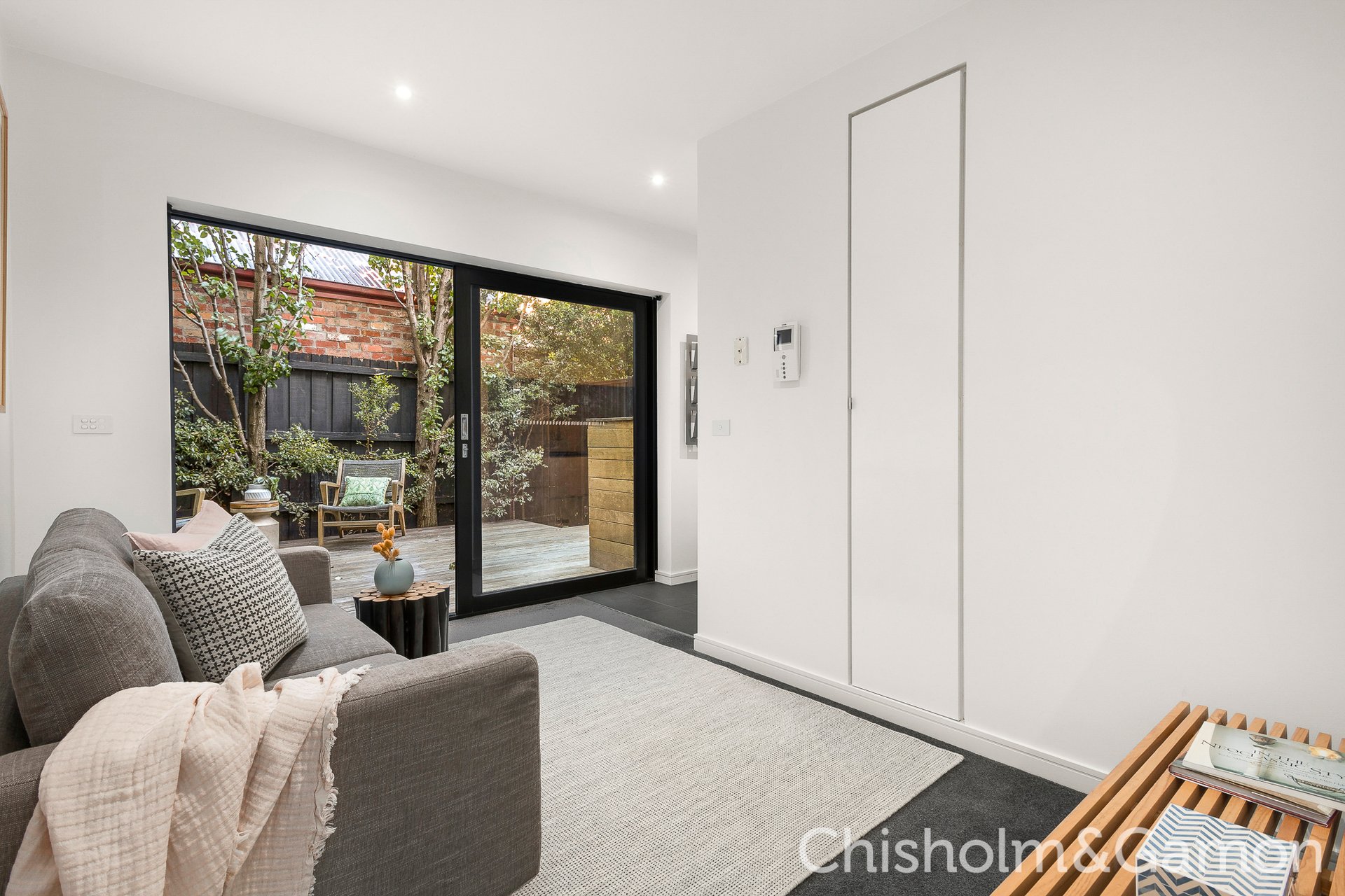 6/45-47 Hotham Street, St Kilda East image 3