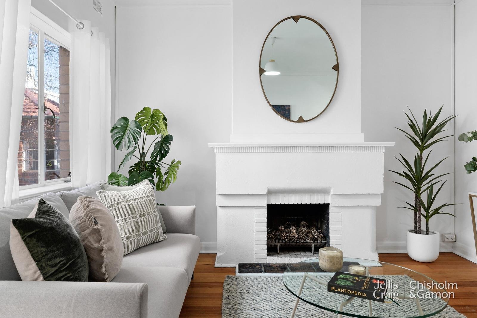 6/45 Acland Street, St Kilda image 2
