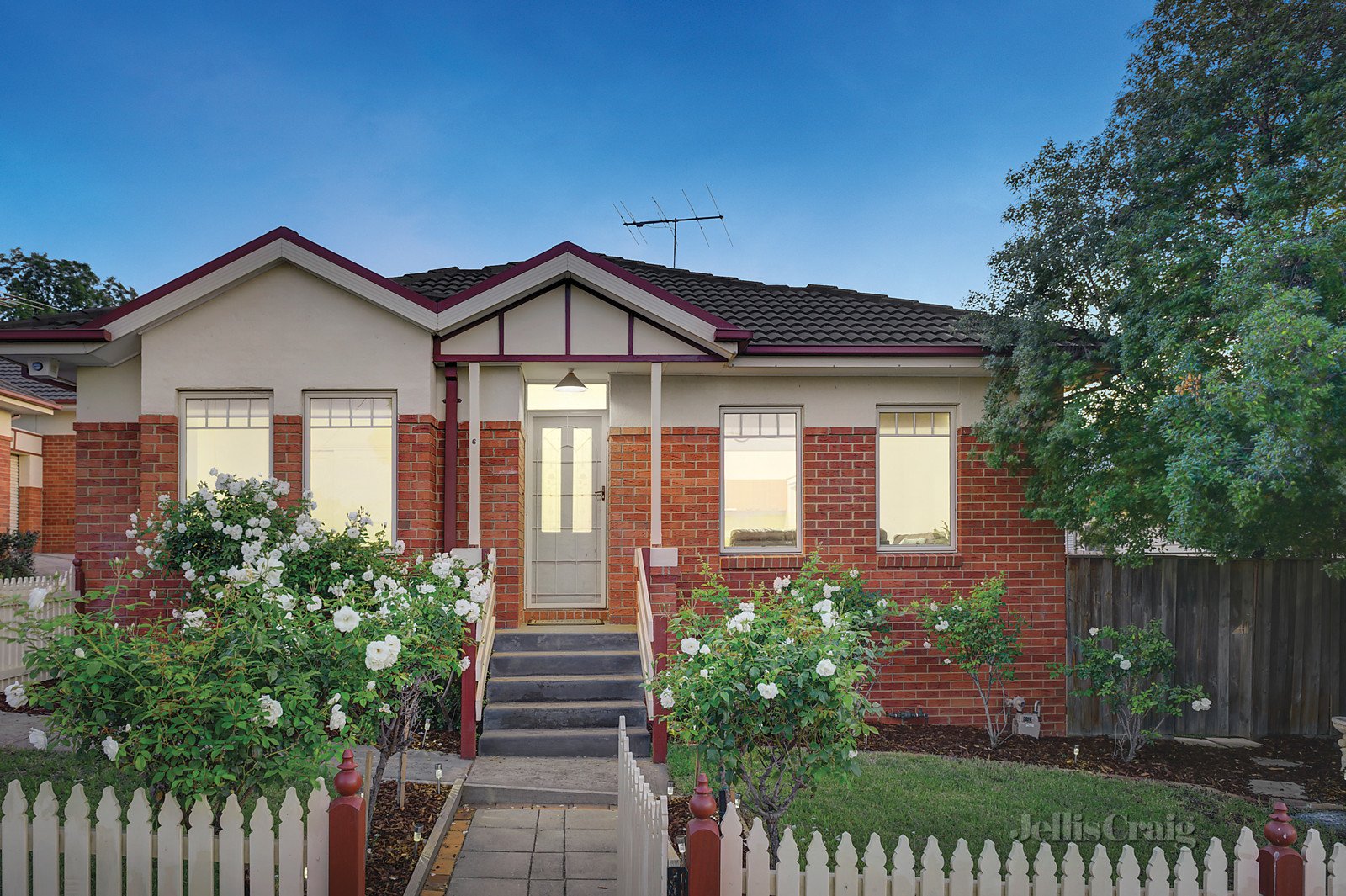 6/45 Chapman Street, Macleod image 1