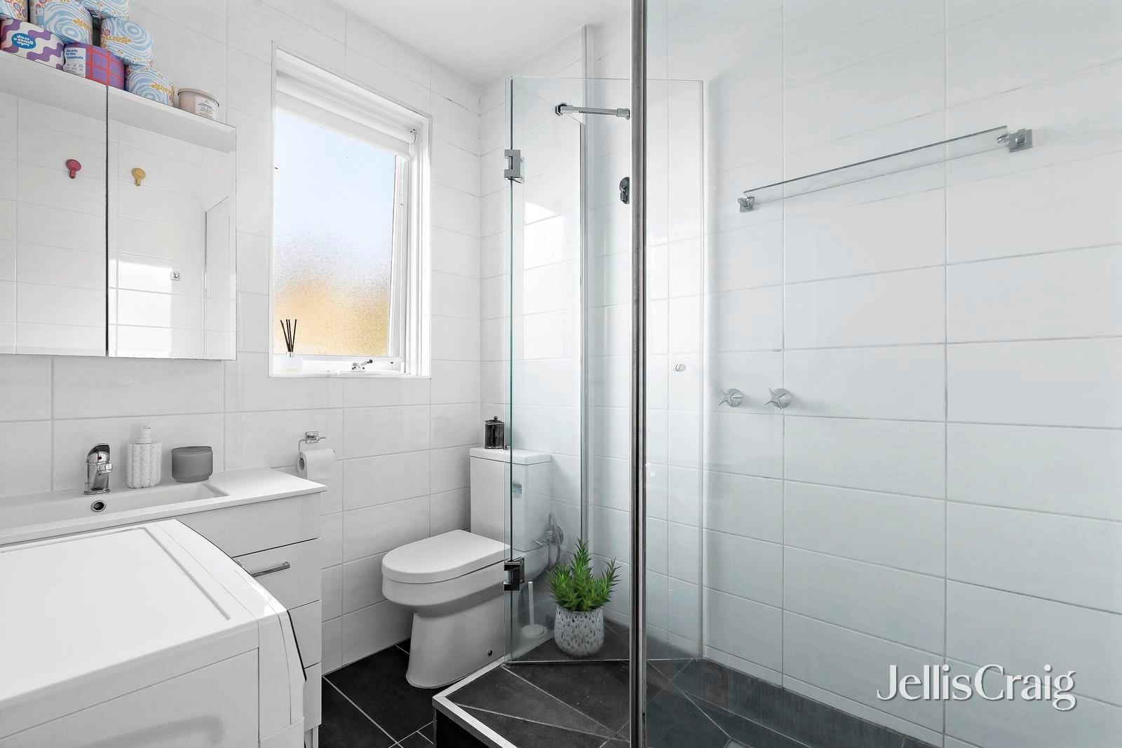 6/45 Foam Street, Elwood image 9