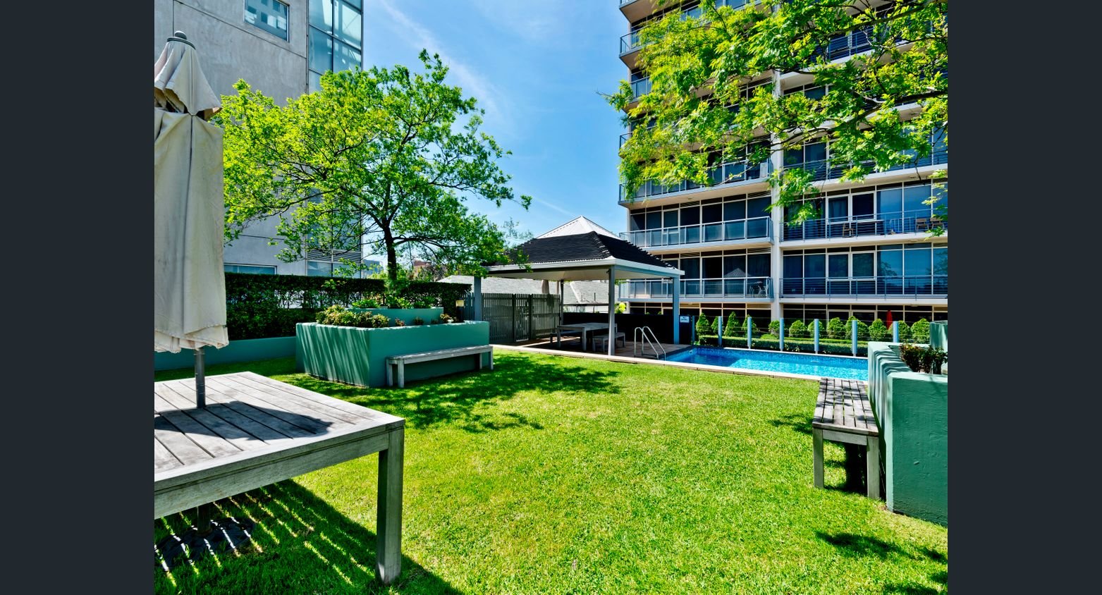 Property Gallery Thumbnail 11