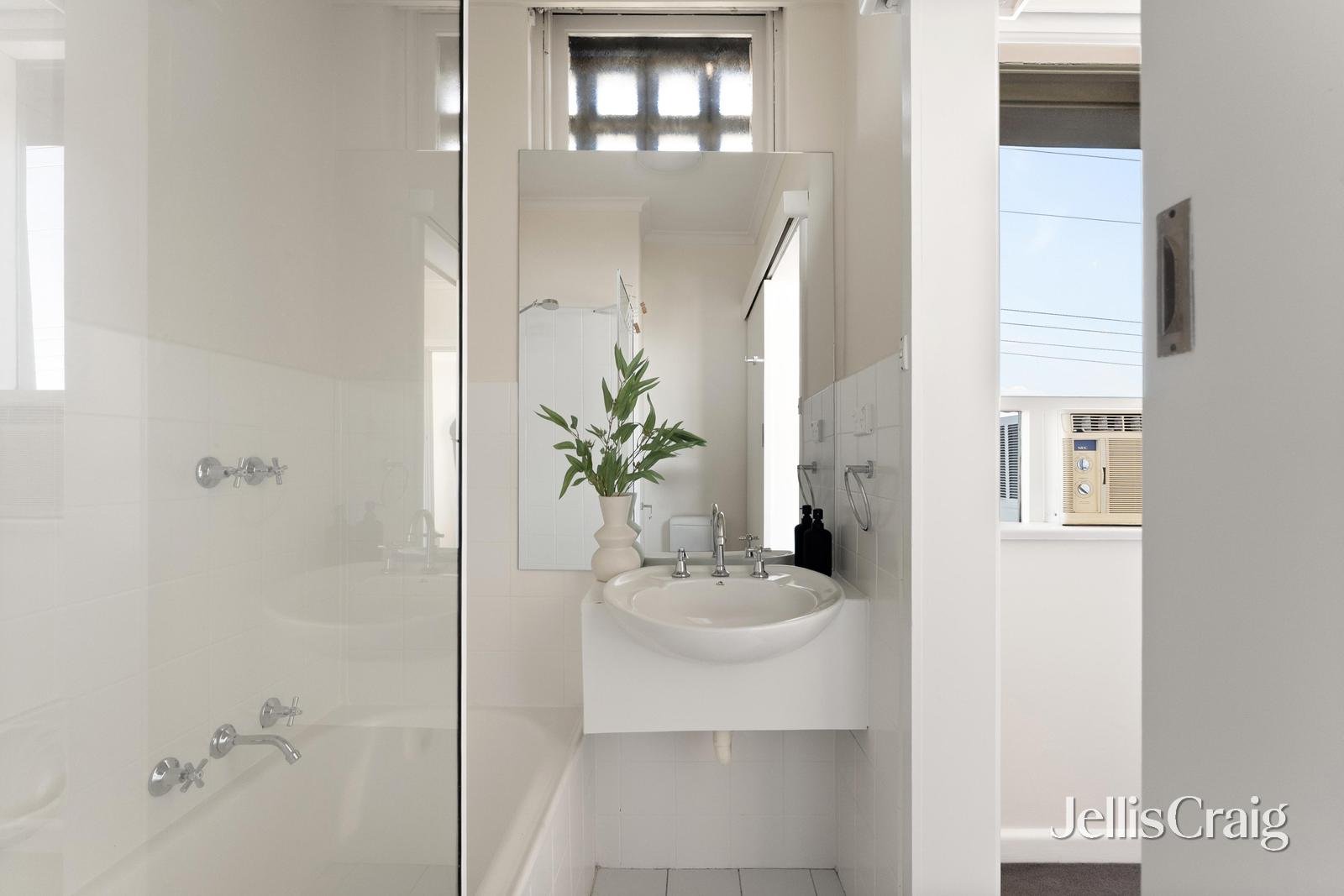6/465 Brunswick Road, Brunswick&nbsp;West image 4
