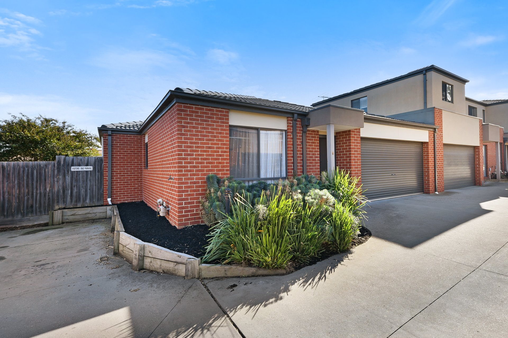 6 / 48 Broderick Road Carrum Downs