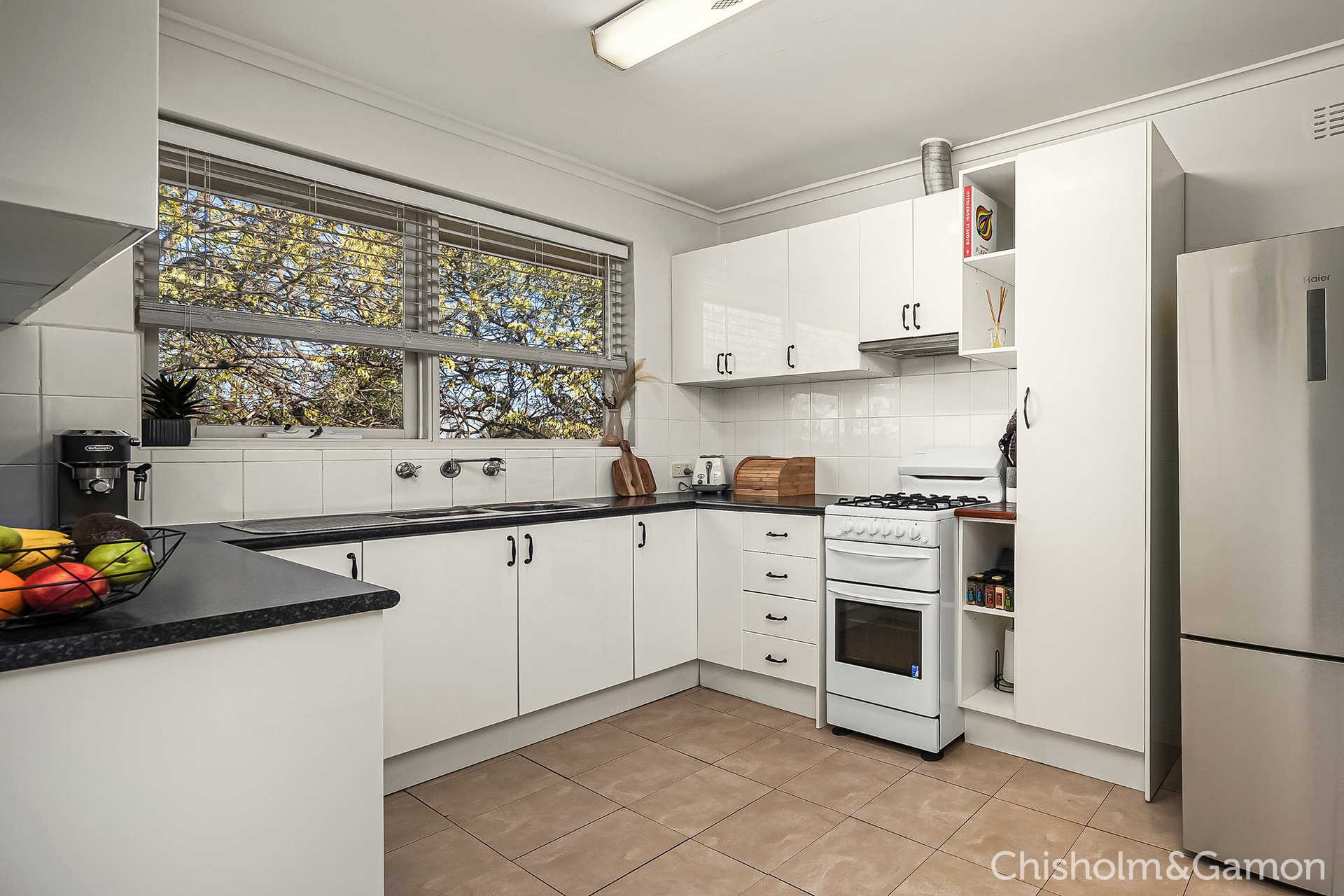 6/48 Spray Street, Elwood image 5