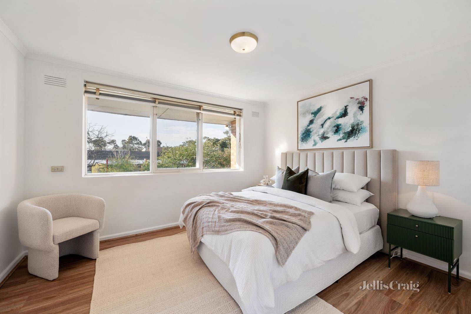 6/48 Weir Street, Balwyn image 2