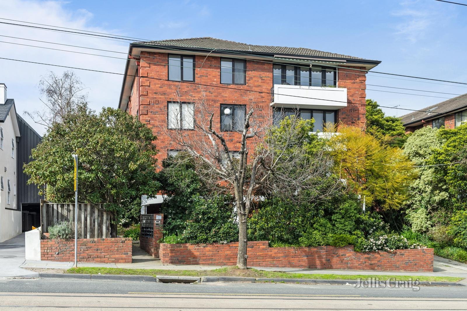 6/494a Glenferrie Road, Hawthorn image 1