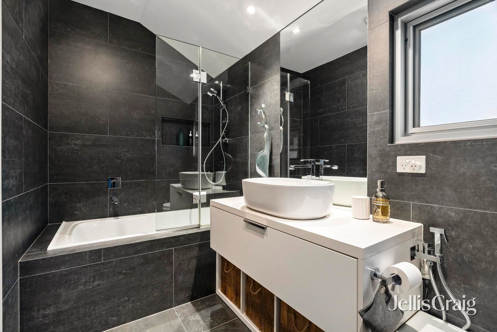 64A Goldsmith Street, Elwood image 17