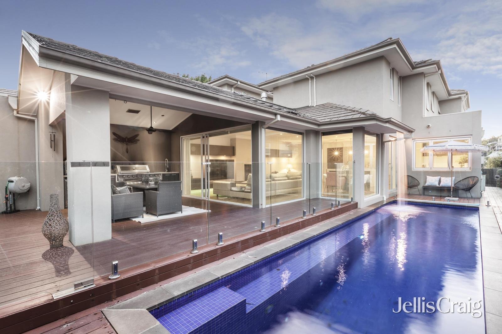 64A Rostrevor Parade, Mont Albert North image 11