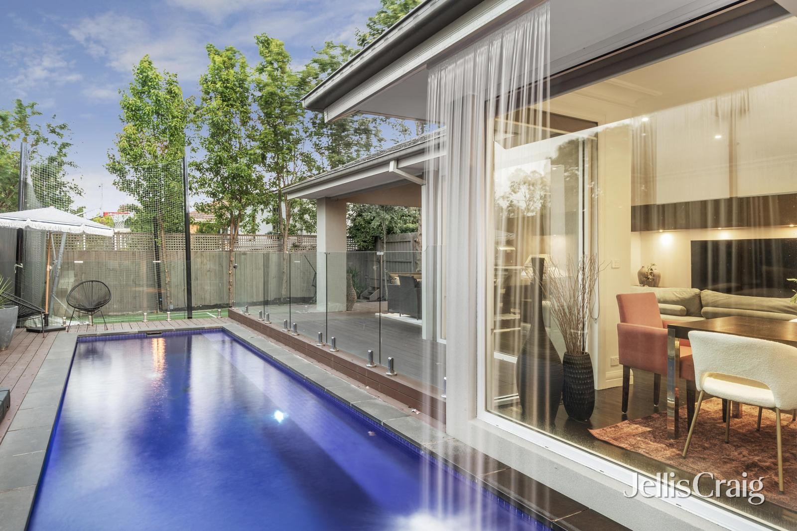 64A Rostrevor Parade, Mont Albert North image 12