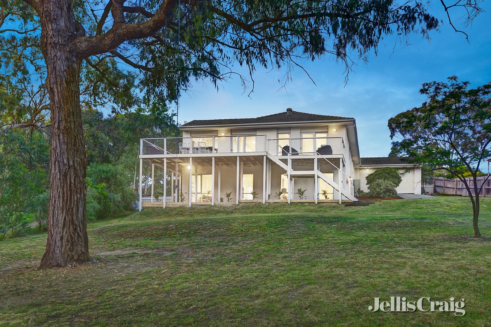 65 67 Eskdale Drive Croydon Hills VIC 3136 House for Sale