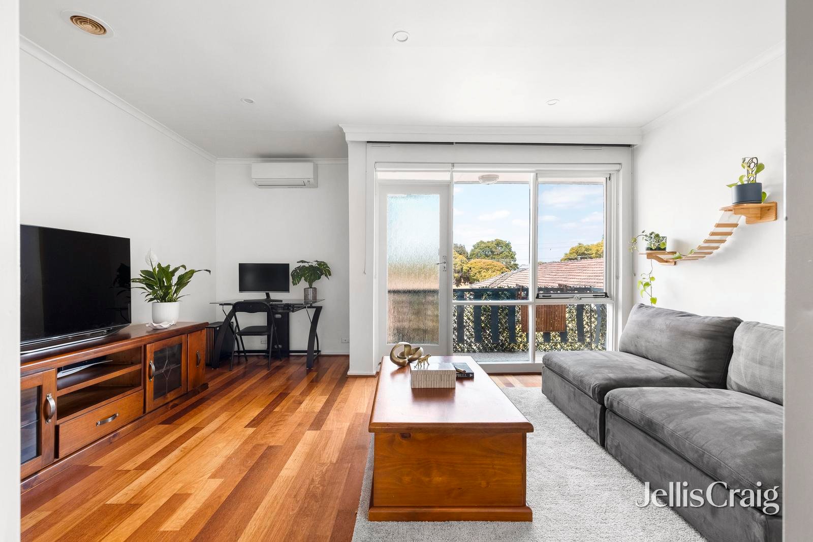 6/5-7 Ames Avenue, Carnegie image 2