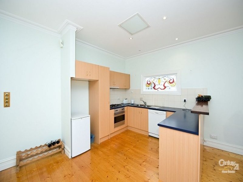 65 Alma Terrace, Newport image 3