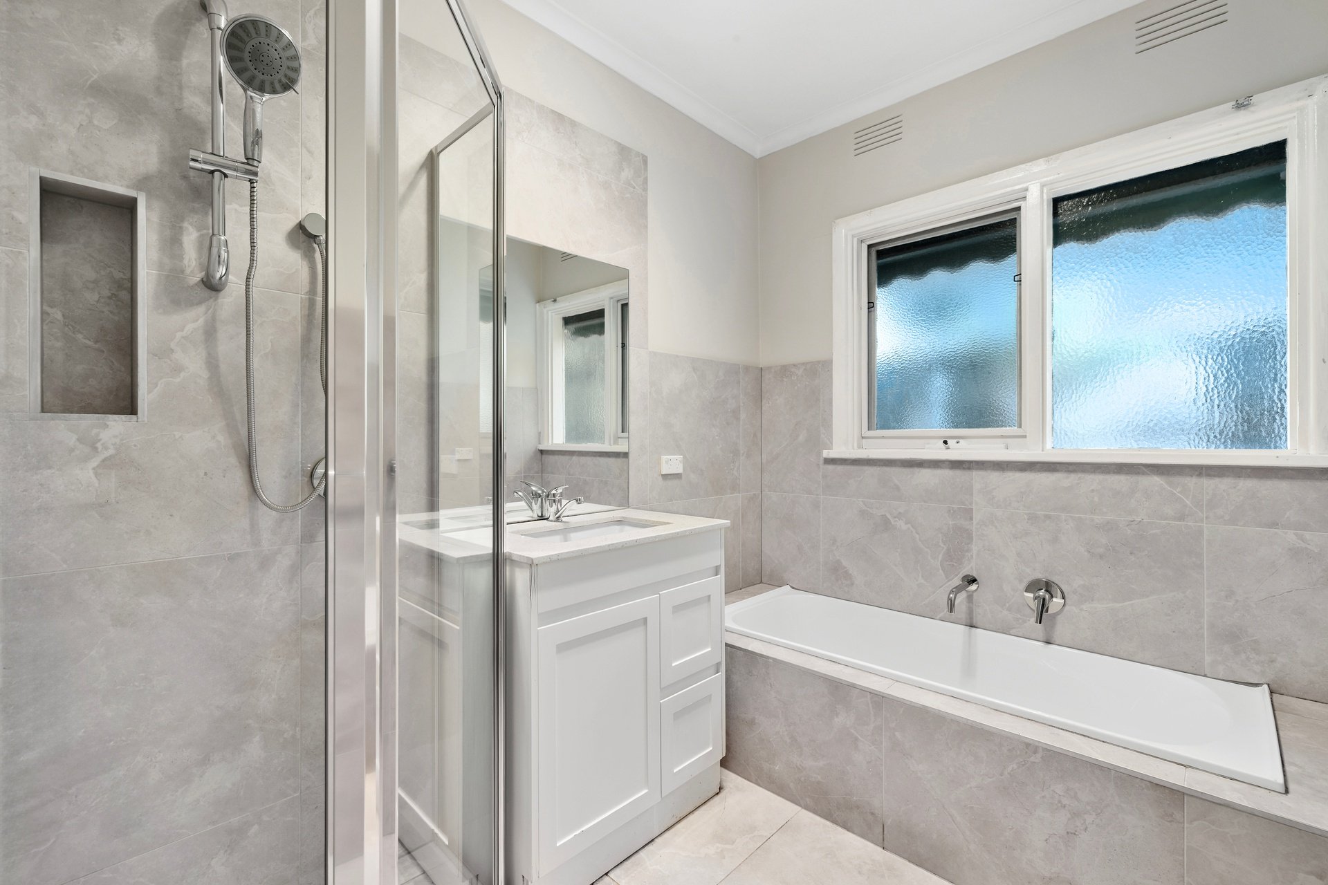 65 Baratta Street, Blackburn&nbsp;South image 5