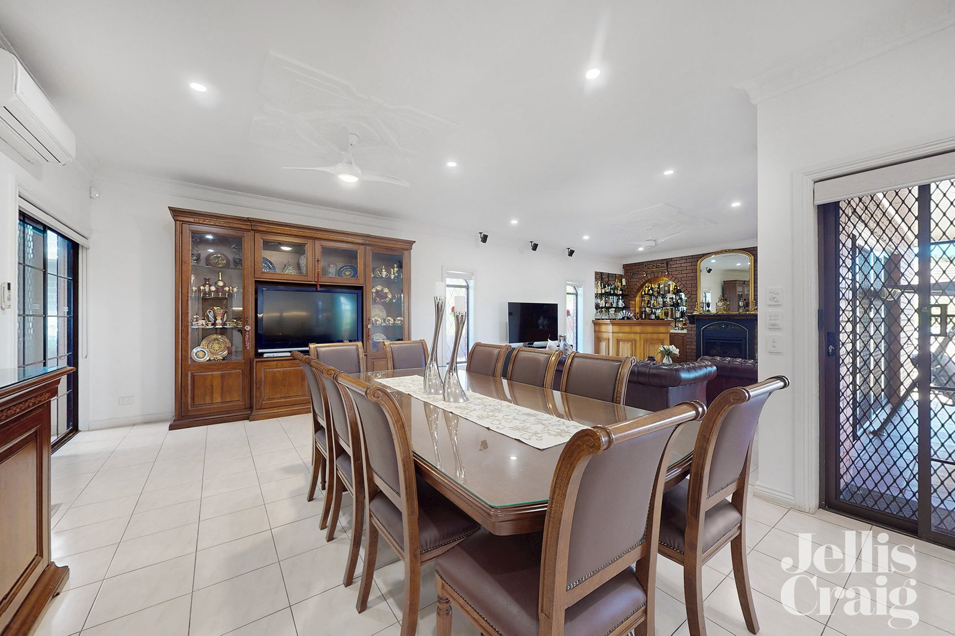65 Brewster Street, Essendon image 4
