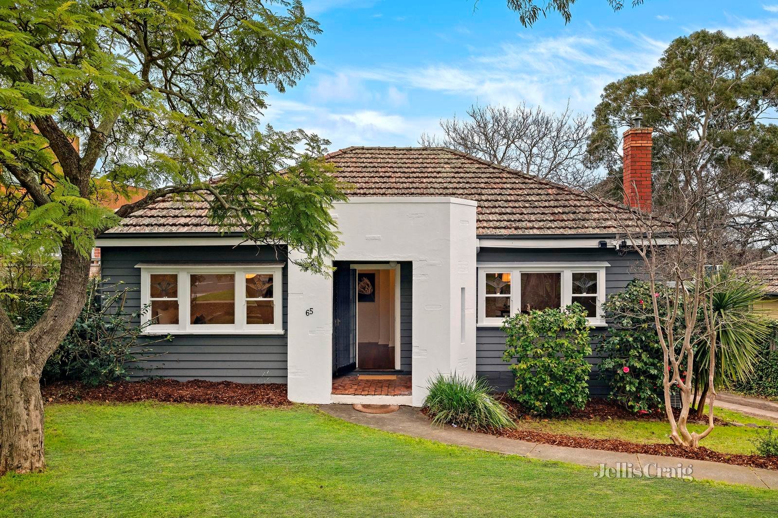 65 Broughton Road, Surrey Hills image 1