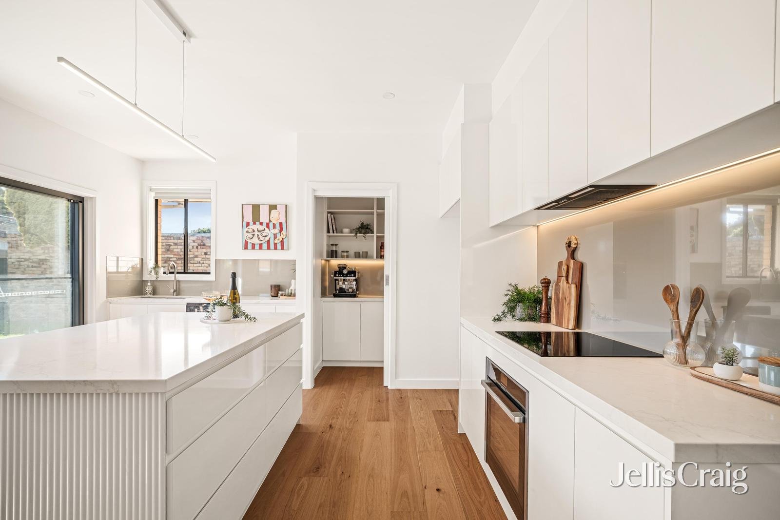 65 Centre Dandenong Road, Cheltenham image 3