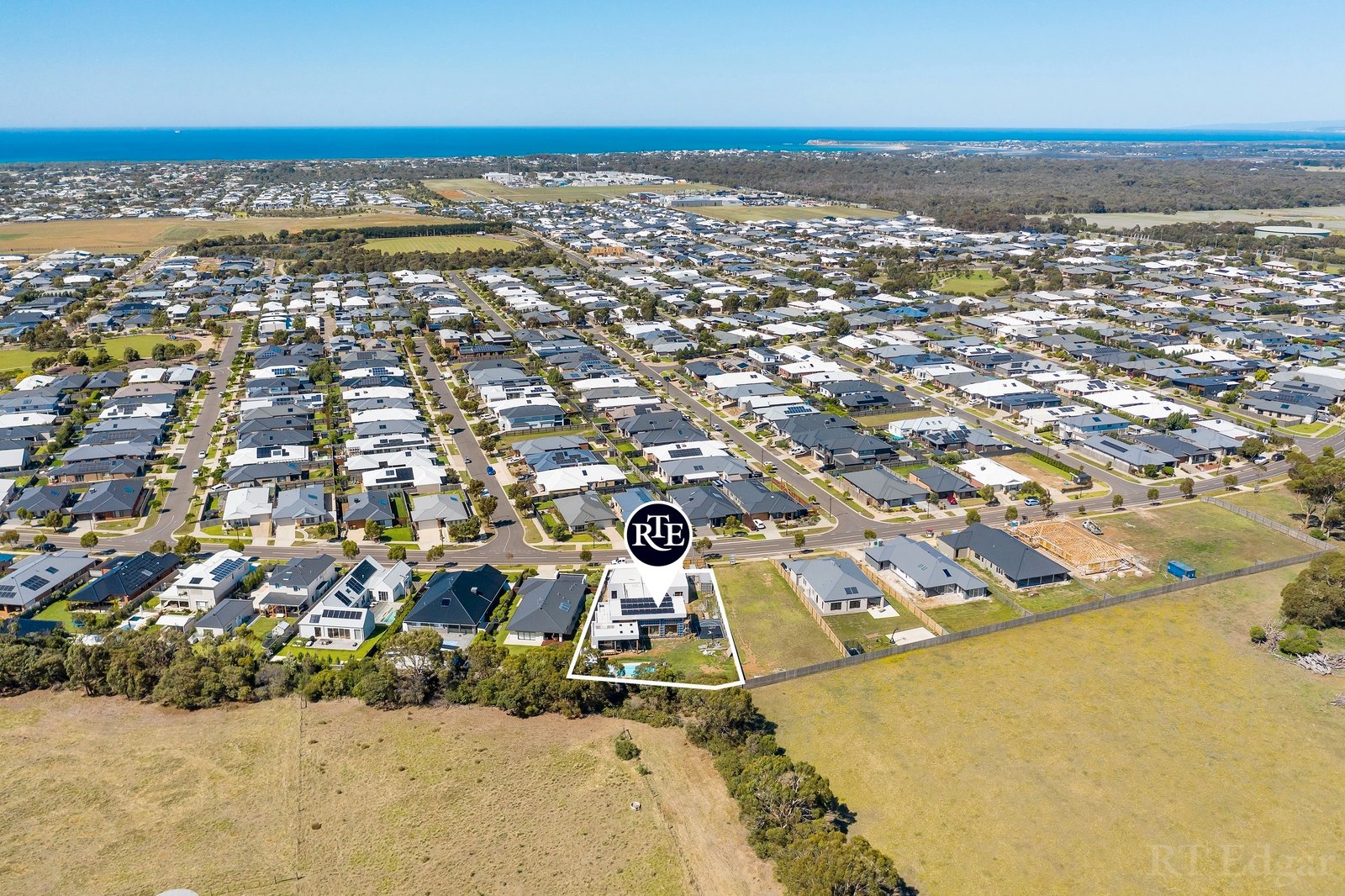 Property Gallery Thumbnail 8