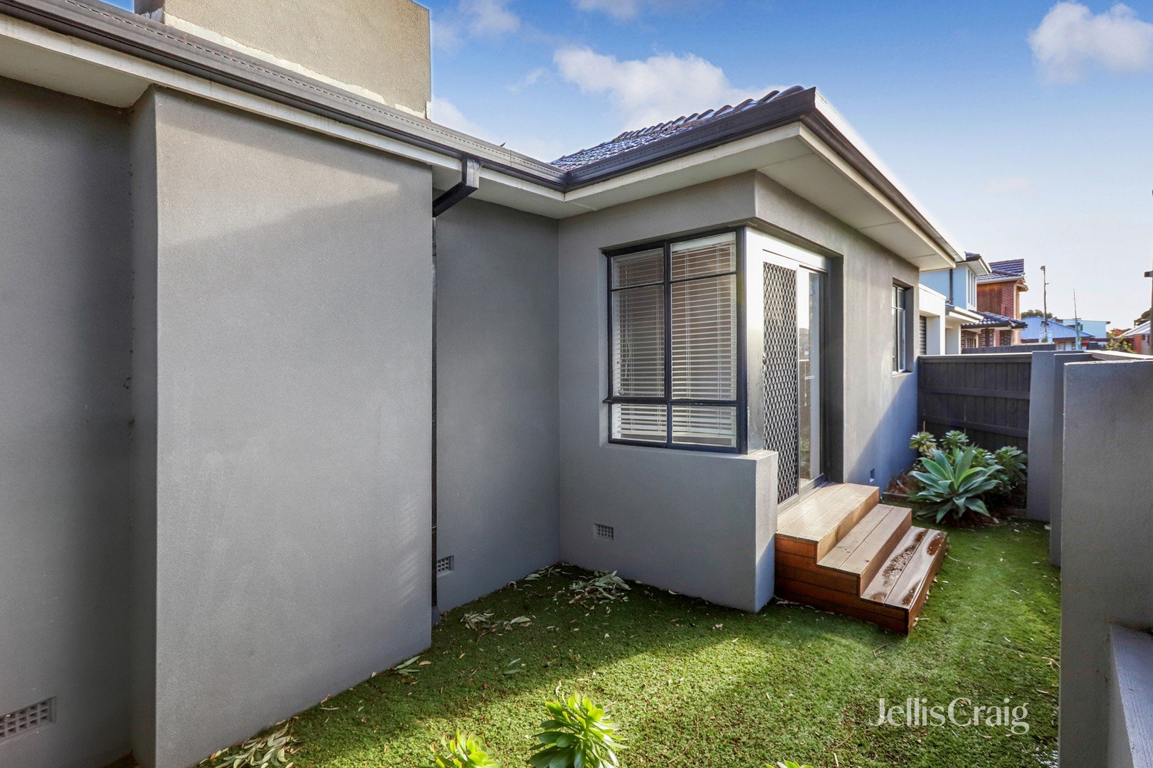 65 Charlotte Street, Newport image 14