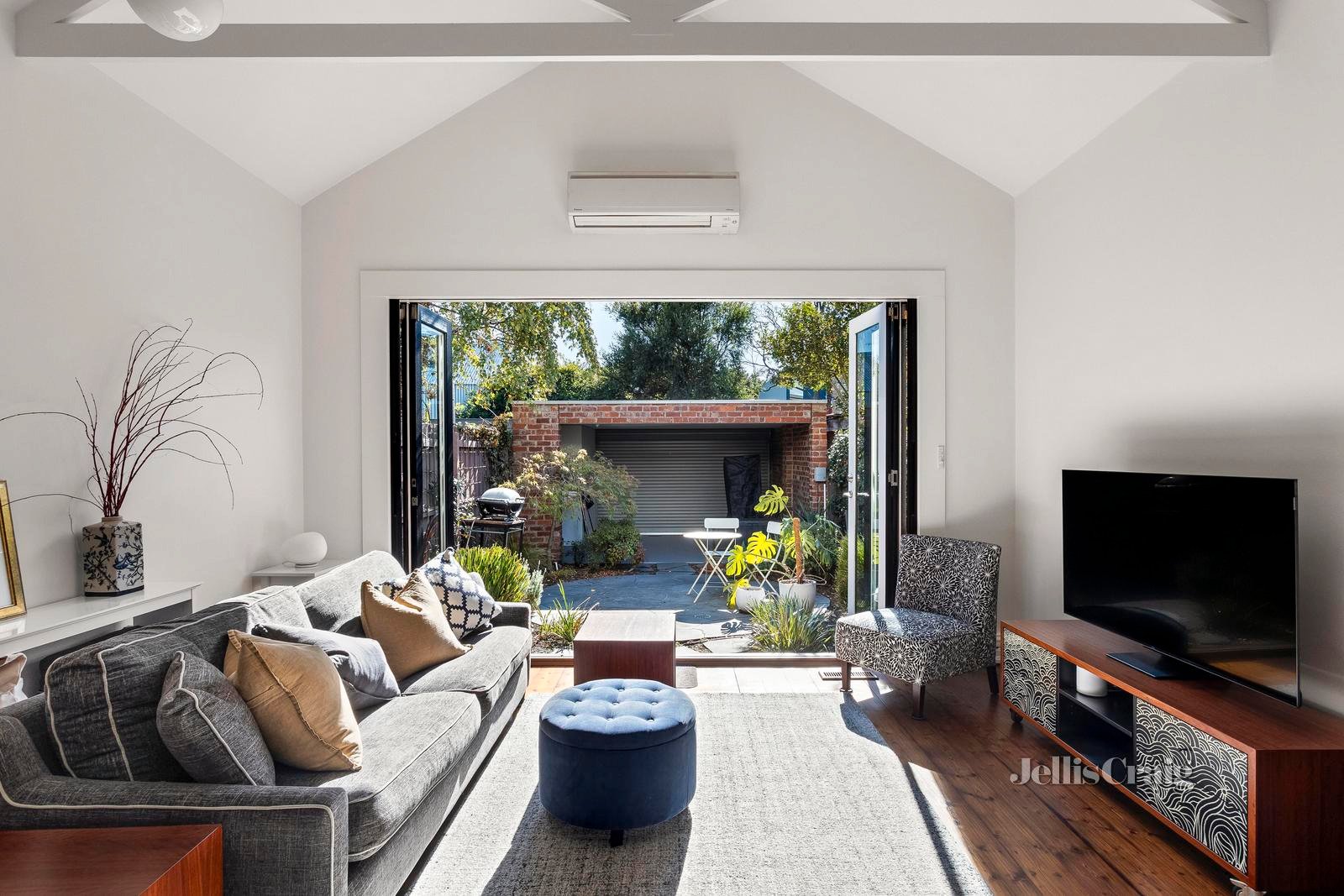 65 Clarke Street, Northcote image 1