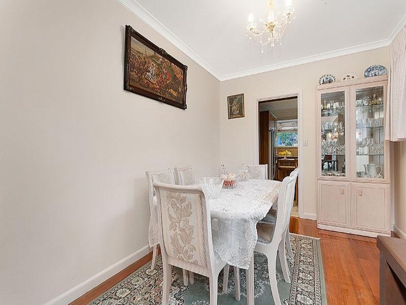 65 Clifton Street, Balwyn North image 4