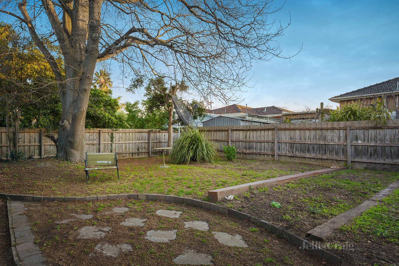 65 Cootamundra Drive, Wheelers Hill image 8