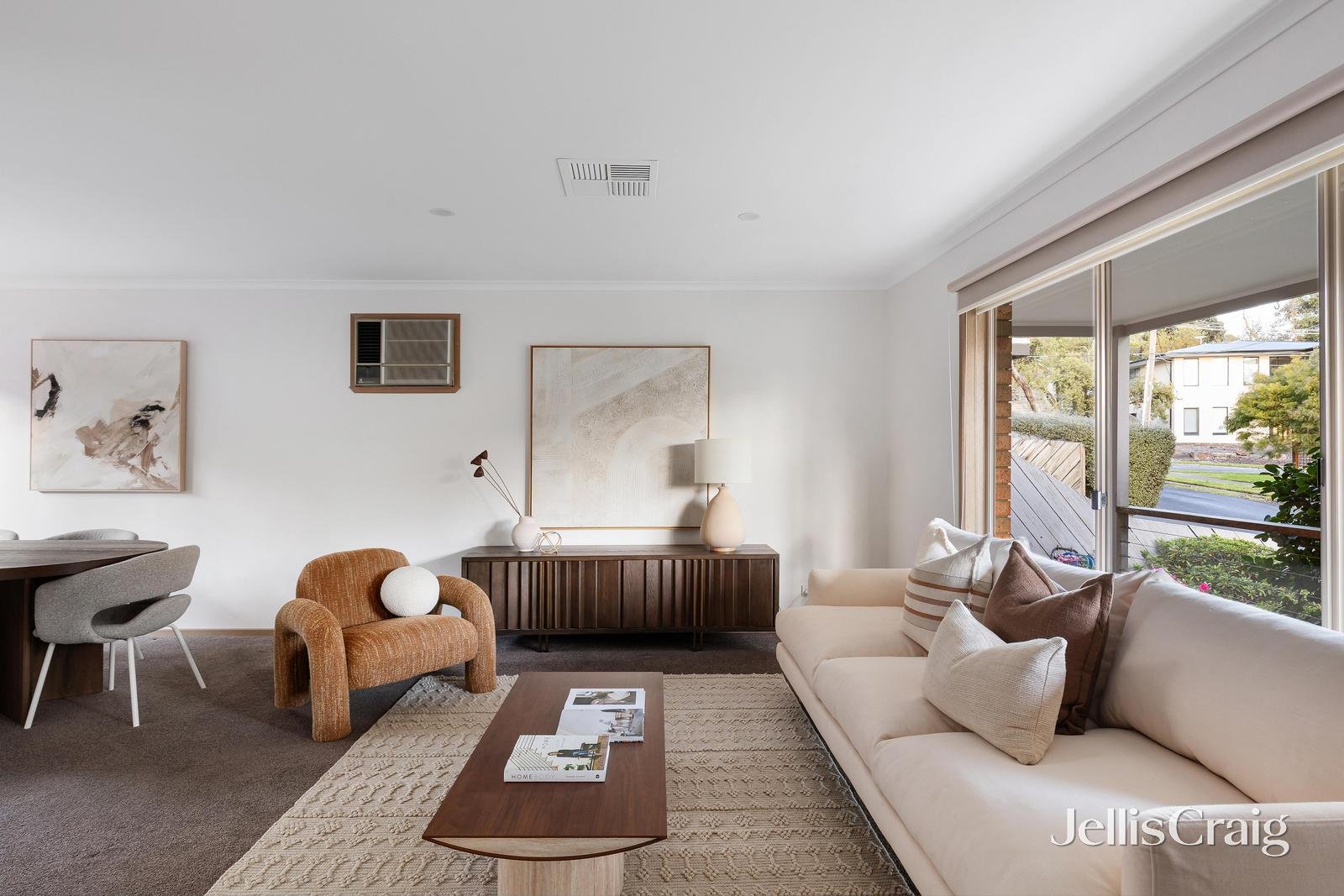 65 Coventry Street, Montmorency image 3