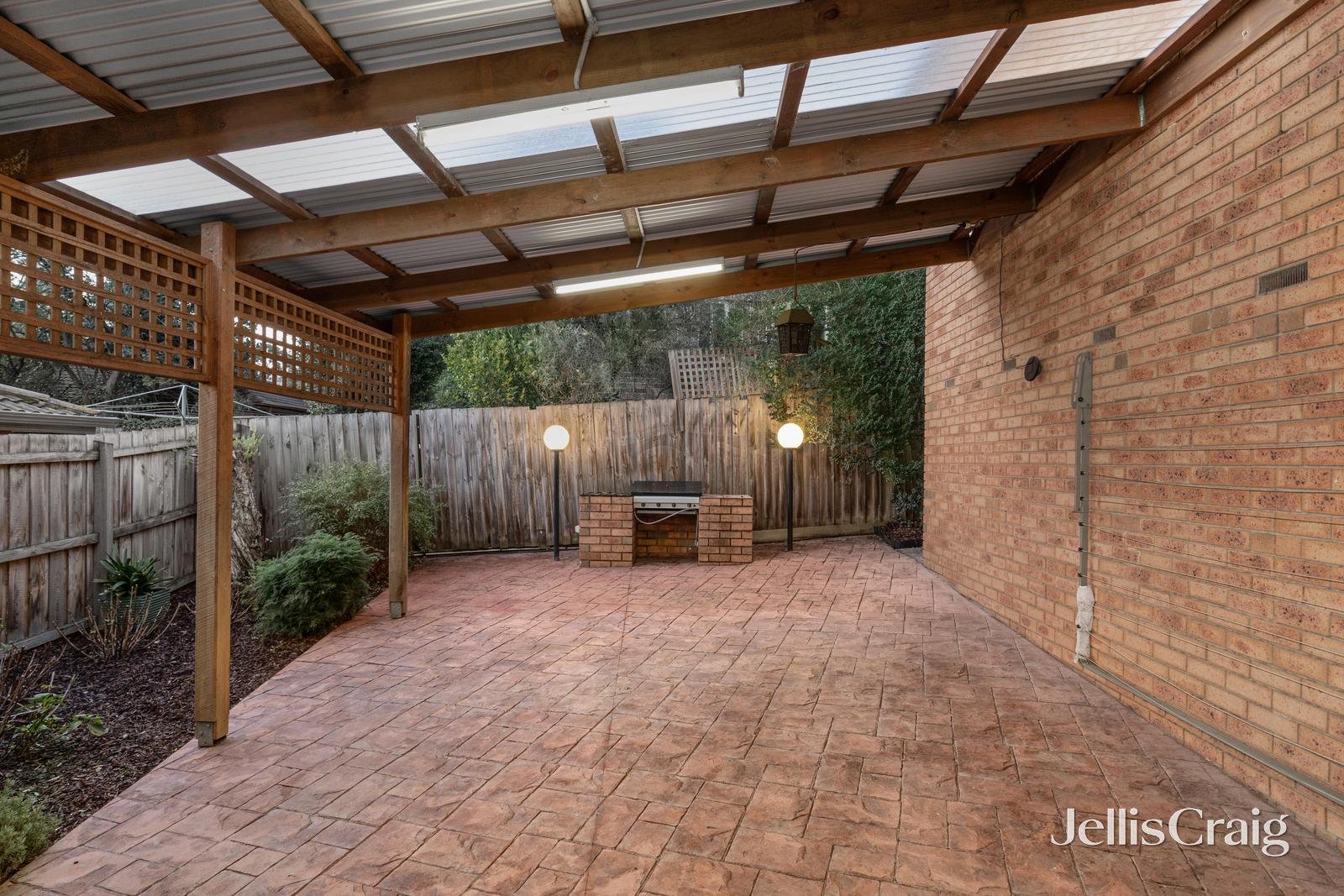 65 Coventry Street, Montmorency image 17